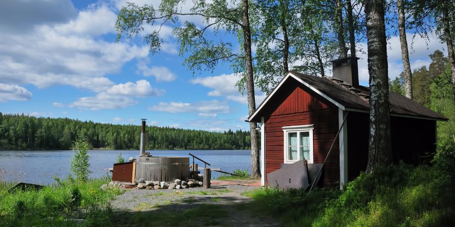 Niedrige Betriebskosten finnischer Häuser und Energieeffizienz 